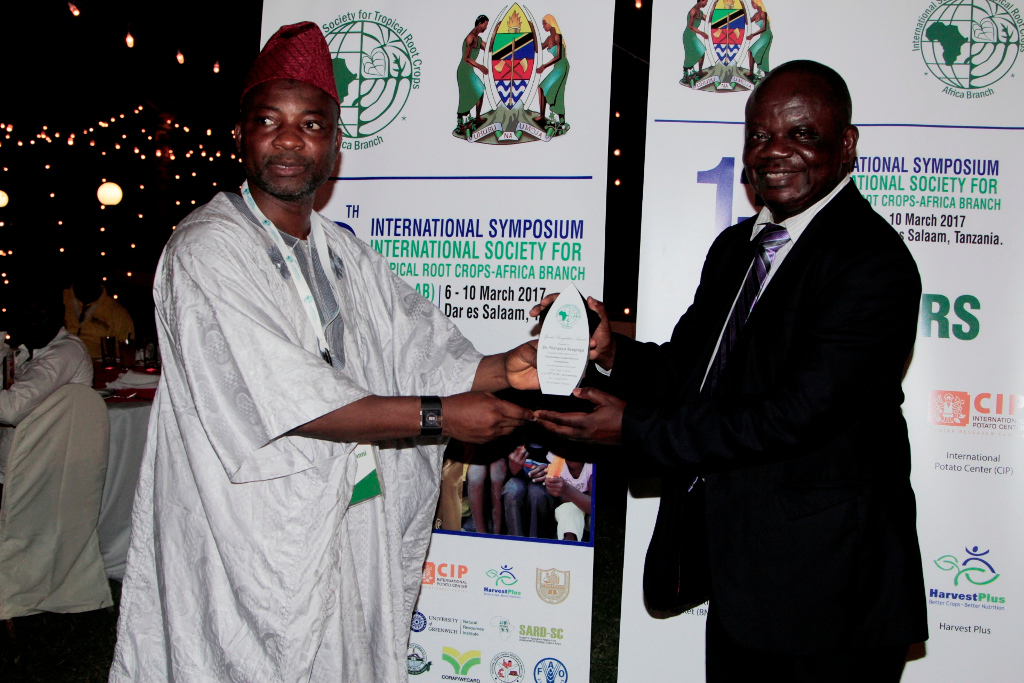 IITA’s DG amongst scientists honored for their outstanding contribution ...