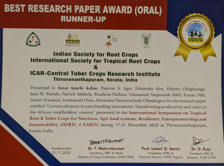 Best research paper award presented to Dr Asrat Amele Asfaw.