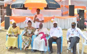 Picture of L-R: Adolphine Muley Byayuwa (second from left), Provincial Minister of Agriculture and Rural Development, His Eminence François Xavier Maroy, Archbishop of South Kivu, DG Nteranya Sanginga, OIC Chris Okafor