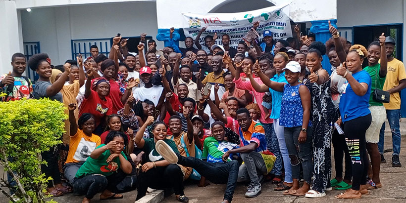 A group photograph of the participants, the ENABLE TAAT and SLARiS teams.