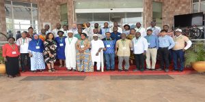 Group photo of participants.