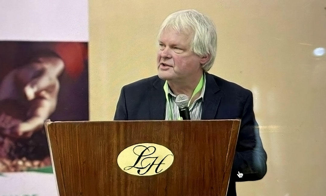 Bernard facilitating discussions at the roundtable