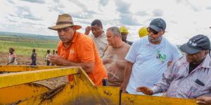 IITA's Mongata Site Manager Marcos Dalevedove showcasing a modified potato harvester now used for cassava harvesting. 