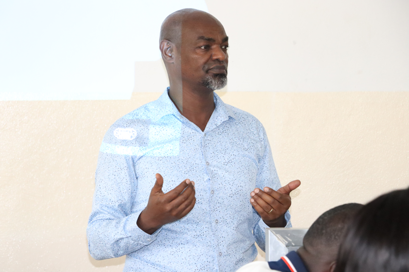 Dr Abebe Shiferaw Dakka, Soils4Liberia Project Manager, gives an opening statement at the training.
