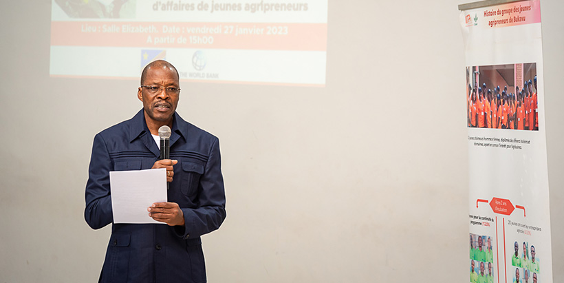 Dr Jacob Mignouna, Head of the President Olusegun Obasanjo IITA Research Station, addressing the attendees at the gala.