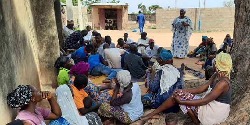 Extension Agents training smallholder farmers