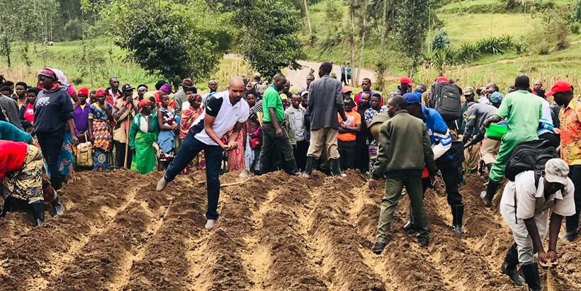 June 2024: Farmers in Gatsibo District learning the lime grade one application methods and good agronomic practices.