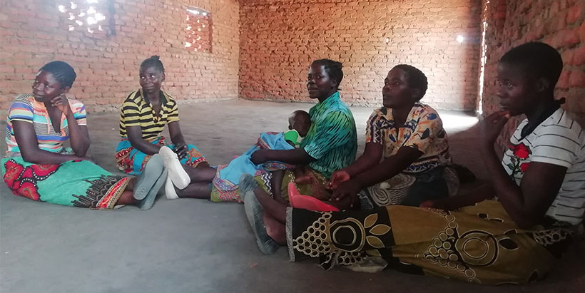 Female youth in agribusiness in Lilongwe.