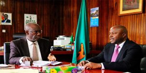 Zambian Finance Minister Dr Bwalya Ng’andu (left) discussing development targets with DG Sanginga.