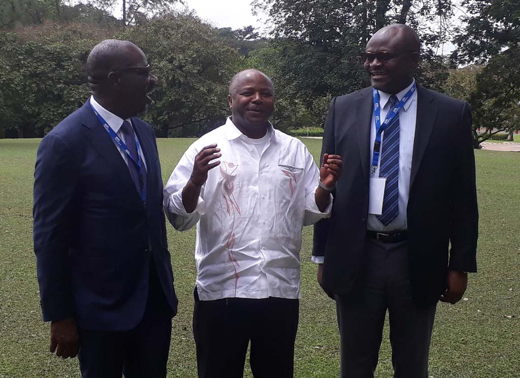 Picture of Governor Godwin Obaseki (left) and DG Nteranya Sanginga (center) discussed areas of collaboration