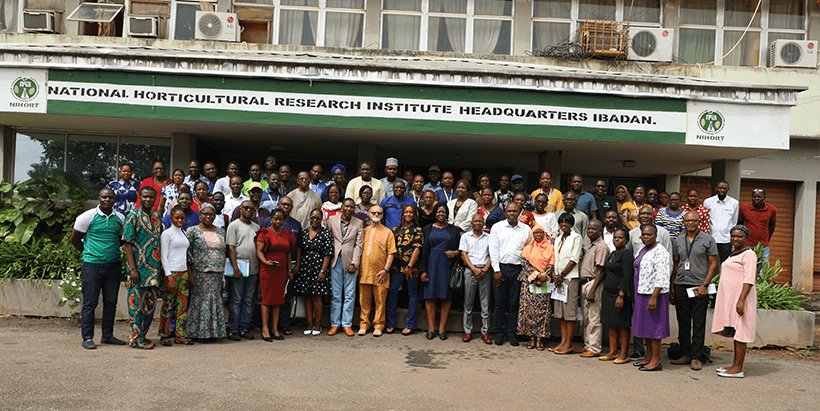 Group picture of IITA management team and NIHORT team.