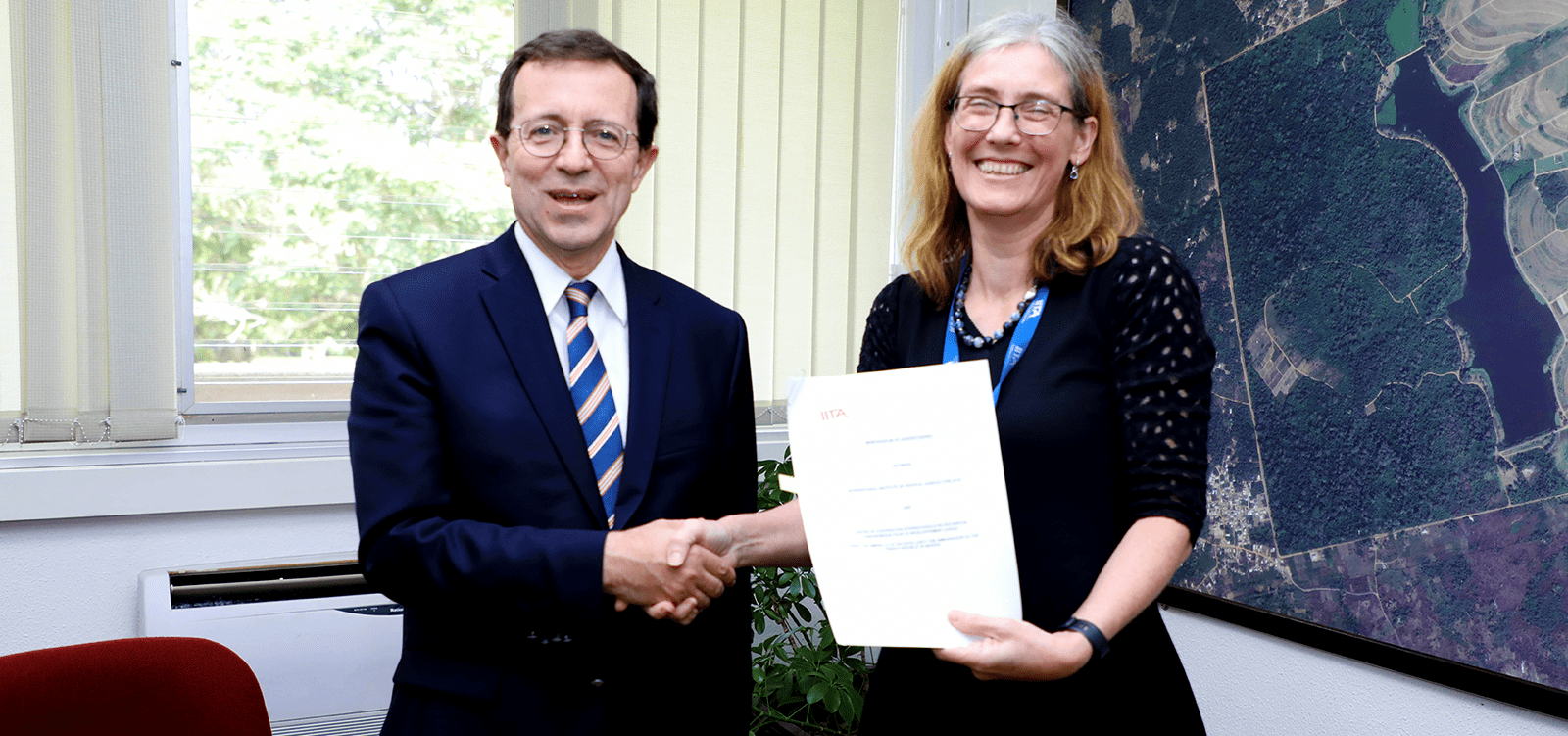 IITA  and CIRAD sign MoU for building sustainable farming systems