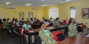 Cross-section of participants during a session at the seminar.