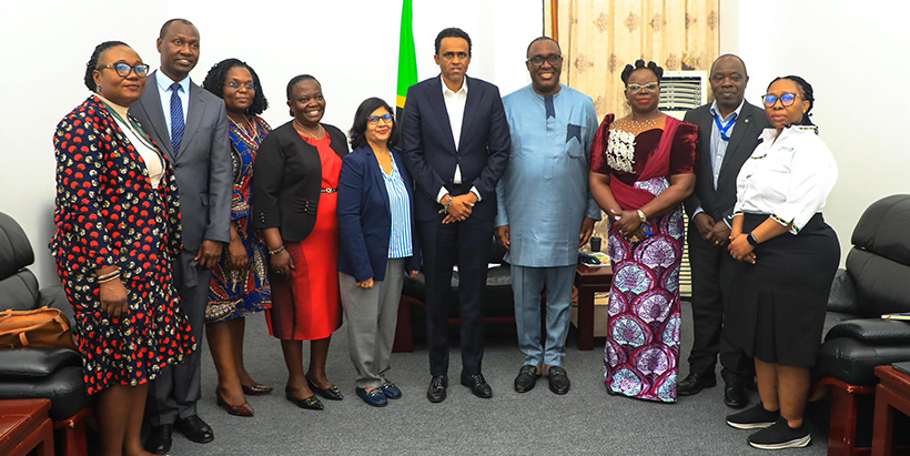 IITA senior management team led by IITA Director General, Dr Simeon Ehui in a group photo with Minister of Agriculture (URT)- Hon. Hussein Mohamed Bashe with his ministry team.  Photo credit: The ministry of agriculture 