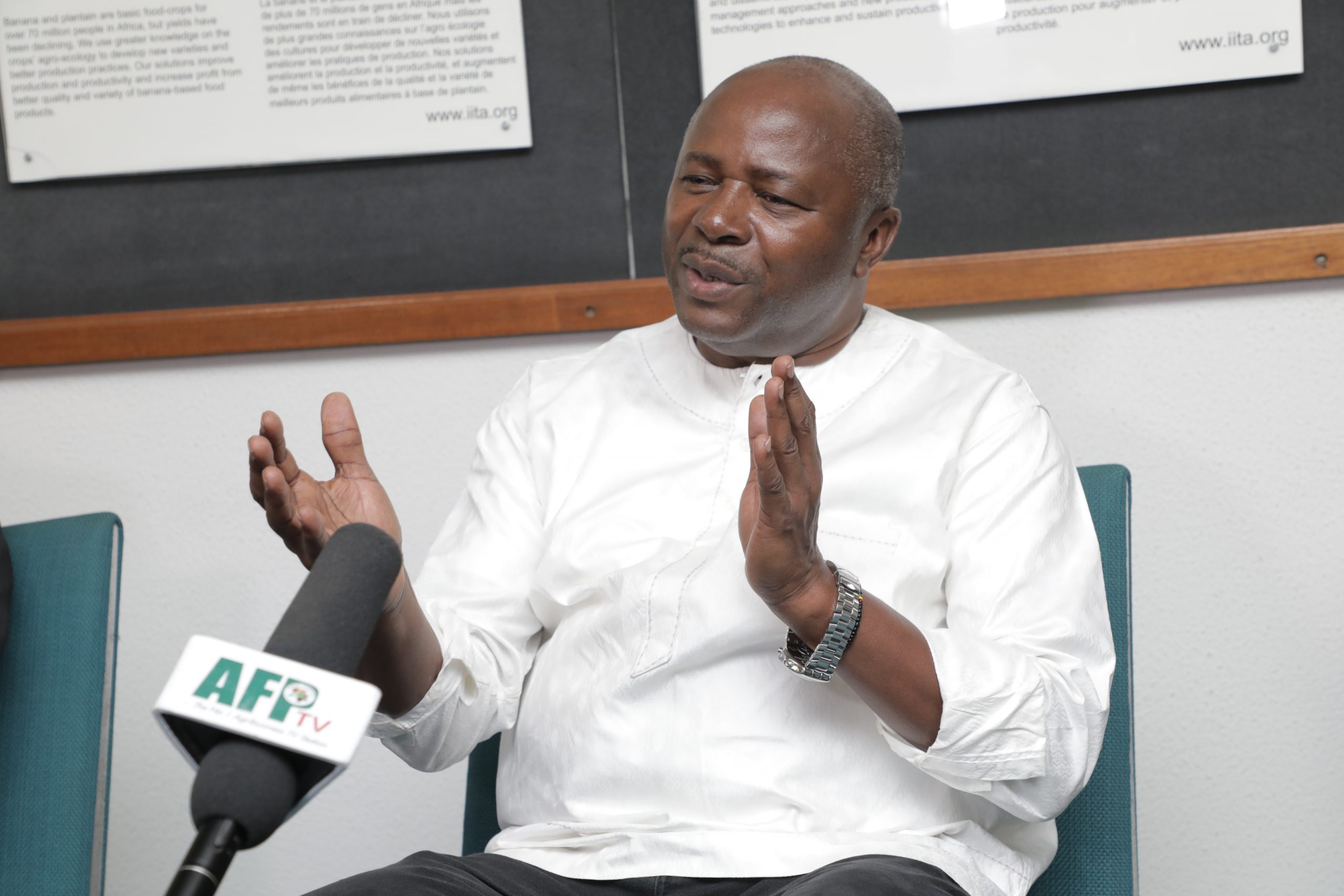 IITA wins prestigious Nigeria Farmers and Agribusiness Award for supporting agribusiness