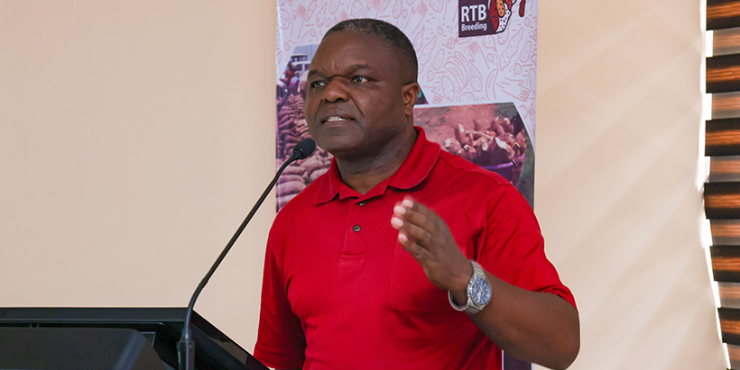 IITA's Head of Breeding, Hapson Mushoriwa during his remarks at the meeting.