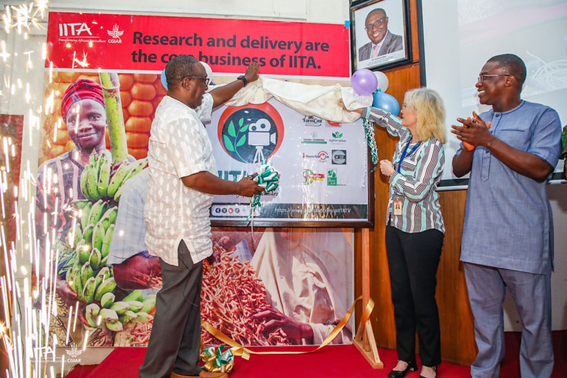 IITA Director General Dr. Simeon Ehui with IITA’s Senior Management team unveiling the IITA TV.