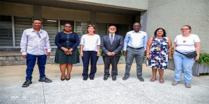 IP Consultant, Hadassah Waterman (3rd left), flanked by DDG Partnerships for Delivery, Kenton Dashiell, and IITA Unit representatives after the introductory rounds.