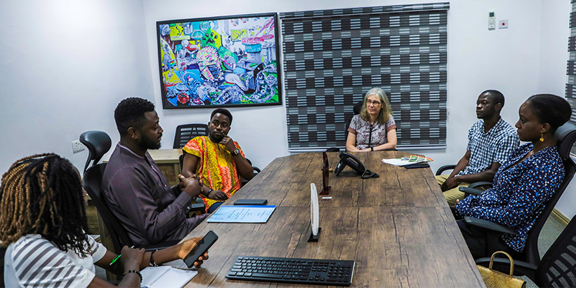 Lukman Aroworamimo, MD Inqaba Biotec West Africa, briefing the team on the goals of the tree genome sequencing project.