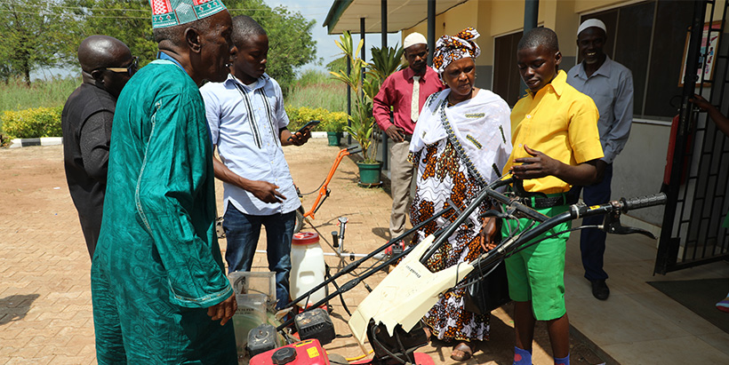 Mrs Mamadou Djiwo Barry at Bishop Philips Academy to assess the agribusiness training under STEP for secondary school students.