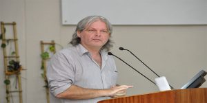 Bernard Vanlauwe, Director of the Central Africa Hub and Director of the Natural Resources Management Research Team of IITA
