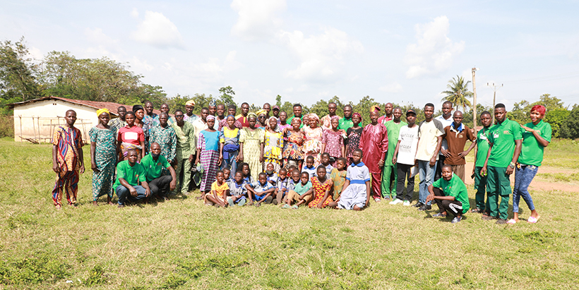 Community members and Olokemeji Reforestation Project staff at the fire sensitization training.