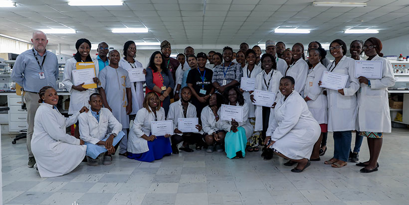Students receive certificates after a 5-day hands-on training on molecular biology techniques in IITA.