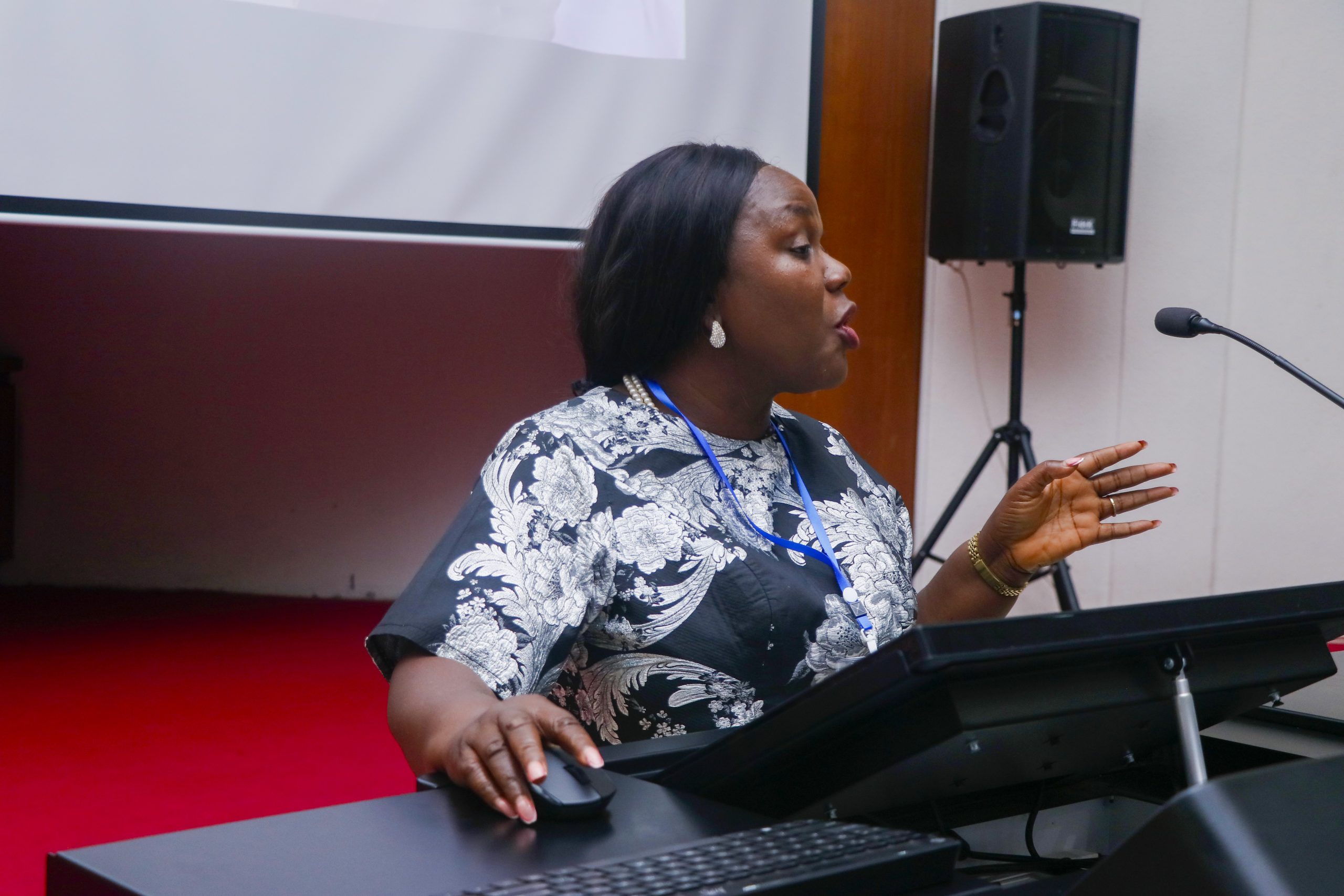  Mrs Yemisi Iranloye, MD/CEO of Psaltry International Limited, delivering the keynote speech
