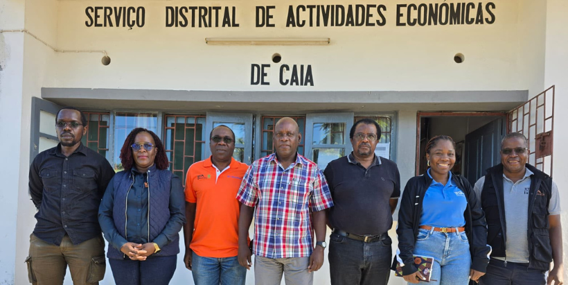 From left: Dr John Omondi, Gersonia Catine, Dr Steve Boahen, Districtal Service of Economic Activities Director, Dr David Chikoye, Matina Neves and Dr Amaral Chibeba in a courtesy visit to the local Government