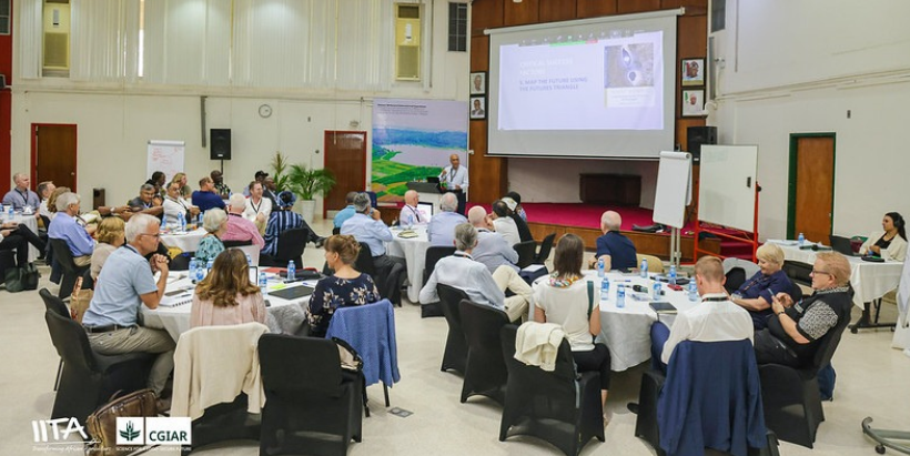 Workshop Facilitator, Sohail Inayatullah during a futures-thinking approaches session at the workshop.
